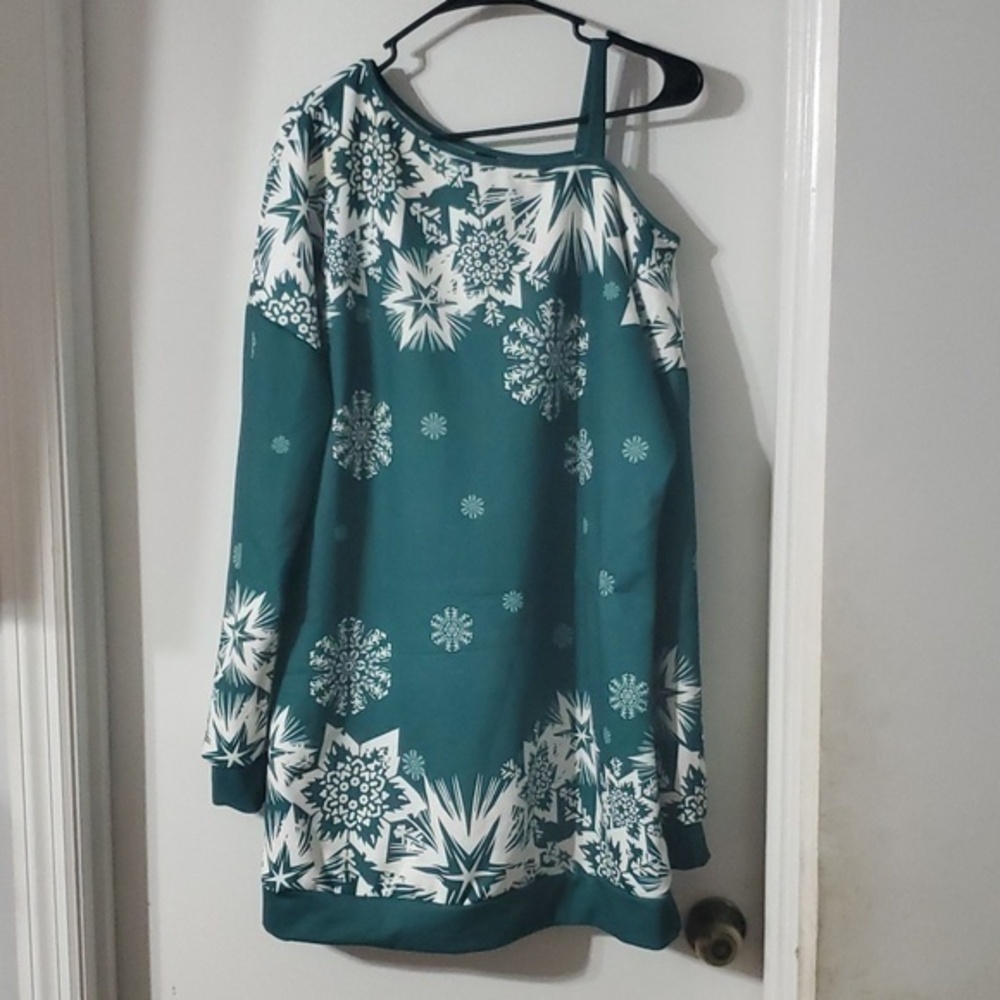 Winter dress size L